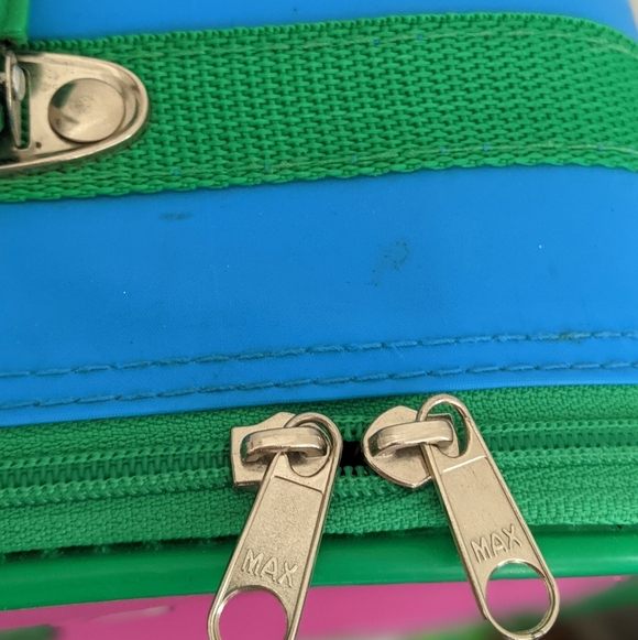 Vintage 1993 Barney & Baby Bop Suitcase - Picture 4 of 12